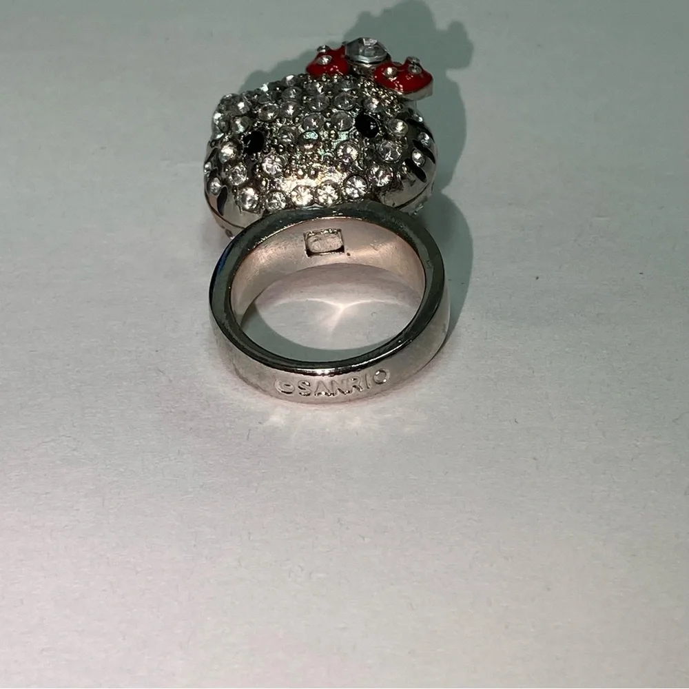 Sanrio hello kitty ring